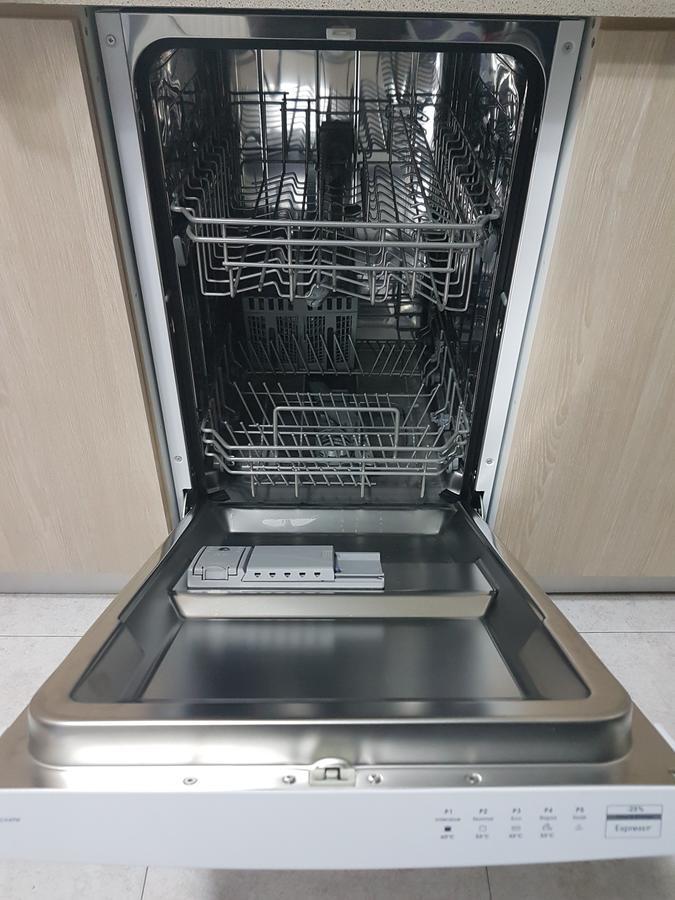 Bourlis Apartments 艾斯普罗瓦塔 外观 照片